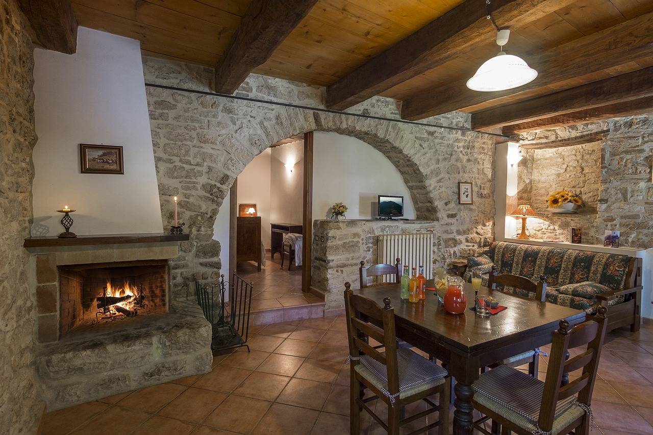 Expert Chimney and Fireplace Services in Coral Springs, Florida